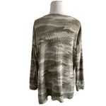 American Eagle Waffle Thermal Camo Top | XS Photo 2