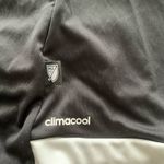 Adidas Climacool V-neck short sleeve black athletic soccer jersey top, size M Photo 6