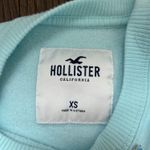 Hollister  Crewneck in Cyan Photo 2