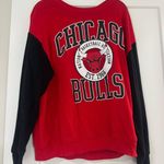 Nba Red and black Chicago Bulls crewneck sweatshirt  Photo 0