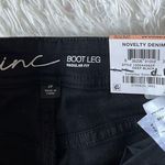 INC  Women’s Regular fit Novelty denim boot leg in deep black size 2P Photo 4