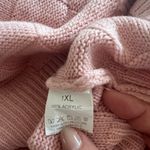 SheIn Soft Pink Acrylic Sweater 1XL Photo 3