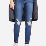 Uniqlo *HPx2!* distressed skinny jeans Photo 0