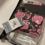 Jessica McClintock NWT 5 piece pink travel kit Photo 6