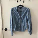 Veronica Beard  Sedona Chambray Denim Blouse Sz 4 Quiet Luxury Coastal Feminine Photo 4