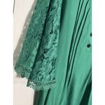 NWT Hocosit Green Blouse, Lace Short Sleeves, Buttons, V Photo 2