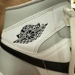 Nike Air Jordan 1 Mid Women’s 8 Photo 3