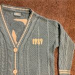 Taylor Swift ’s Version 1989 Cardigan Photo 3