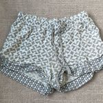 gilligan and o'malley Gray and White Flowy Shorts Photo 0