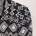Forever 21  Black and White Aztec Tribal Print Open Cardigan Sweater Size Small Photo 2
