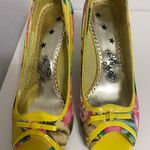 Naughty Monkey  Fabric tropical Print yellow peep toe Heels size 8 Photo 1