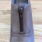 Clarks Artisan Victorian Ankle Booties Shooties Beige Leather Active Air Size 9 Photo 4