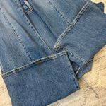 Alice + Olivia  Photo 4