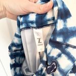 Penn State Nittany Lions Tie Dye Blue and White Flare yoga pants SMALL Photo 4