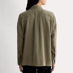 Everlane  The Boxy Overshirt in Buttersoft in Kalamata, Size X-Small Photo 3