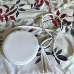 Art Class  white crossbody with tassel Photo 1