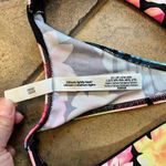 PINK - Victoria's Secret PINK Victoria’s Secret Black Floral Tropical Twist Keyhole Sports Bra XS Photo 4