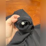 Lululemon  Forget The Sweat Crop in Black Size 2 Photo 3