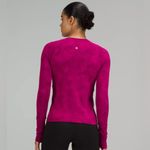 Lululemon NWT  New Year Swiftly Tech Long Sleeve Shirt 2.0 Race Length Rabbit 4 Photo 1