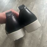 Everlane Leather slip on street shoes size 8.5 Photo 6