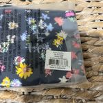 Vera Bradley  Zip ID Case in Scattered Wildflowers.  NWT Blue Floral Photo 3