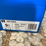 Adidas Tennis Shoes Women Size 9.5 Photo 2