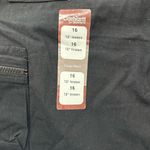 Carhartt Women’s Ripstop Cargo Shorts Size 16 Black – Durable Lightweight Workwe Photo 6