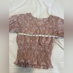 Paper Crane Paper and Crane XS Pink Paisley Faux Wrap VNeck Smocked Puff Sleeve Blouse. Photo 2