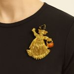 Vintage Halloween Witch Brooch – Gold Tone with Pumpkin Bucket Photo 1