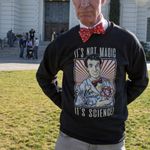 Gildan Bill Nye the Science Guy Women’s Navy Blue Crewneck Sweatshirt Size Small Photo 2