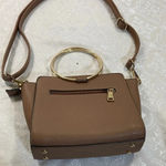 Un brand women’s hand bag S Brown Photo 1