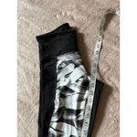 Athleta  Womens Vivid Salutation Pocket Yoga Tights Sz SP Black White‎ Frost Mesh Photo 5