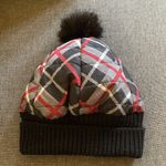 Vera Bradley EUC Quilted Pom Beanie Paris Plaid Red Black White Sherpa Lined Photo 1