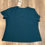 NWT Dolan Scrub Top V Photo 4