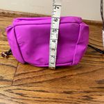 Versace Parfüms Bright Pink Mini Makeup Tote Bag Photo 3