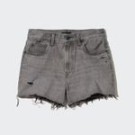 Uniqlo 🆕 Distressed Boyfriend Denim Shorts in Grey Wash Photo 1
