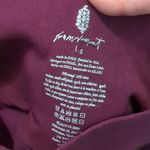 Free People  purple seamless leggings size large Photo 3