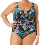 Terra & Sky Plus Size  Black Floral Cupped V-Neck Swimsuit Size 2X EUC #2443 Photo 0