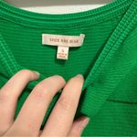 Skies Are Blue  Kelly Green Ruffle Neckline Ribbed Crop Top Size Small Photo 1