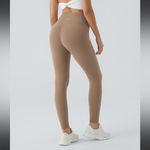 Halara  UltraSculpt"™ High Waisted Tummy Control Pocket Shaping Training Leggings Photo 3