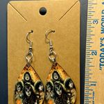 KISS Teardrop Dangle Pierced Earrings New Photo 2