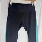 Champion  Women's cropped Leggings in Black and turquoise 
Medium Photo 2