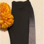 Ideology Black/Gray Women's Athletic Gym Workout Fitted Leggings, Size Medium.# Photo 1