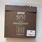 SKIMS seamless sculpt bralette- NWT- onyx Photo 5