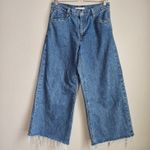 Levi's  Blue '94 Baggy Wide Leg Jeans Raw Distressed Hem‎ Size 29 Cropped Photo 4