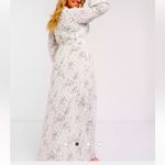 Missguided  Plus shirred maxi dress in ditsy floral print size 14 US Photo 2