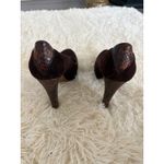 Donald J Pliner Heels Pumps Brown Suede Leather Trim High Heel Shoes 6.5 Photo 4