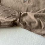 HeyNuts Essential Yoga 7/8 leggings 25” length tan neutral beige size small Photo 7