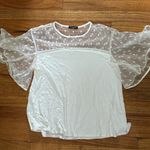 cha cha vente  White Lace Womens Top Size Medium Photo 0