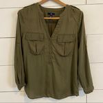 Gap  Dark Olive Long Sleeve Half Button Down Blouse. Size XSmall. EUC Photo 0